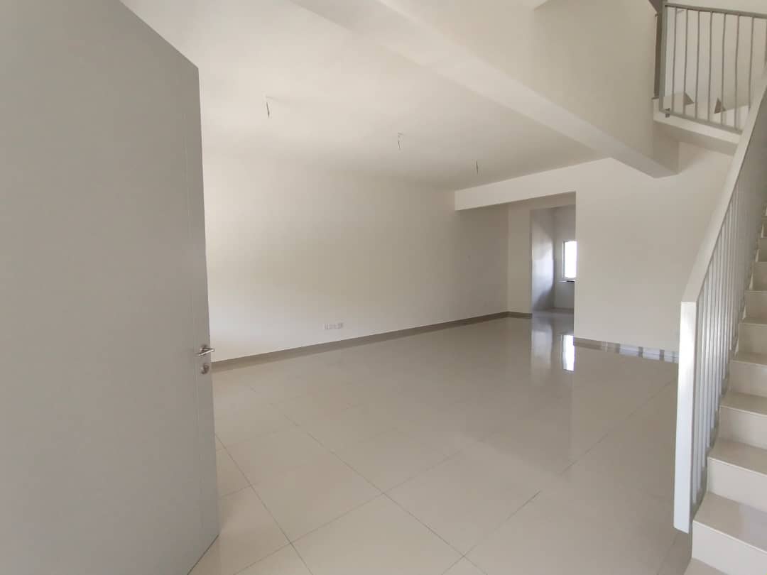 2 STOREY TAMAN SALAK PERDANA SEPANG - photo 4