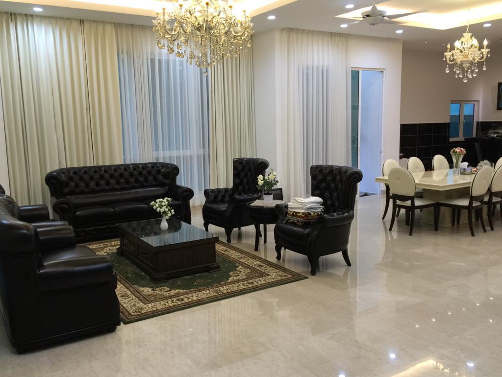 3 STOREY BUNGALOW GARDEN RESIDENCE, CYBERJAYA - photo 11