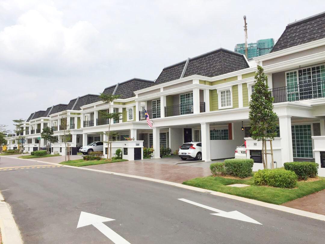 FREEHOLD, 2,5 STY SUPERLINK HOUSE SETIA ECO GLADES - photo 2