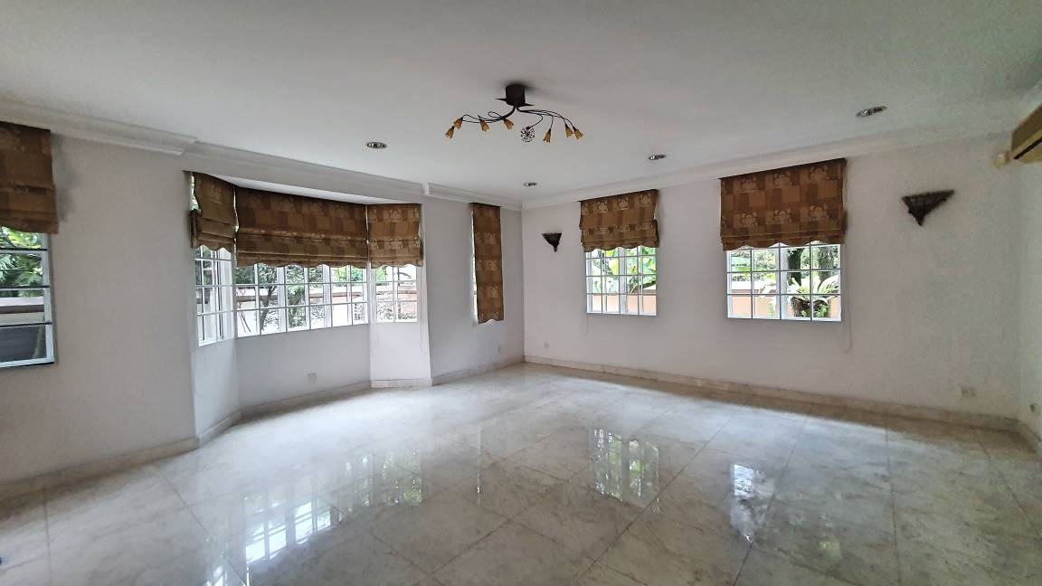 EXCLUSIVE BUNGALOW JALAN MIHRAB, BUKIT JELUTONG - photo 4