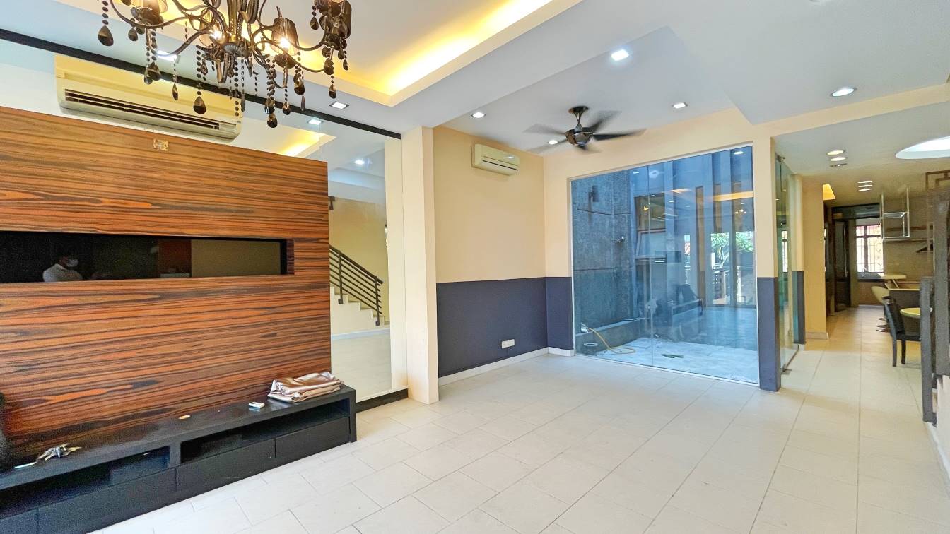 2 STOREY SUPERLINK LAGENDA 1, BUKIT JELUTONG - photo 3