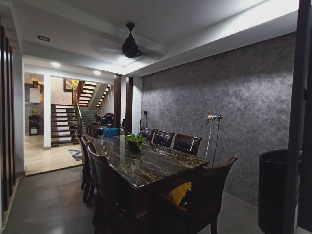 FULLY FURNISHED N RENOVATED 2 STOREY SEKSYEN 8 - photo 6