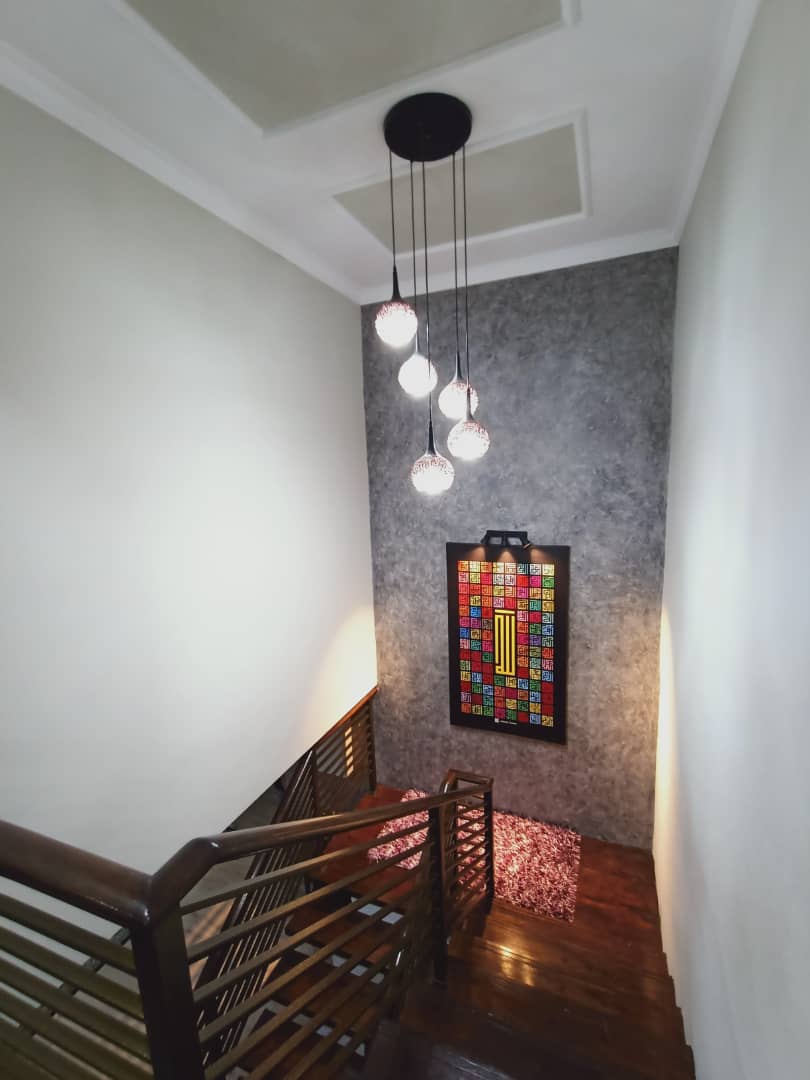 FULLY FURNISHED N RENOVATED 2 STOREY SEKSYEN 8 - photo 7