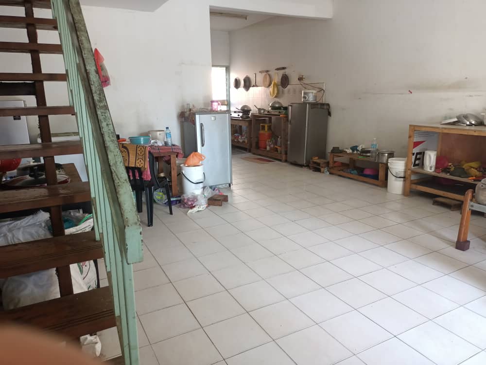 FREEHOLD 2 STOREY HOUSE TAMAN SRI HANECO, SEMENYIH - photo 2