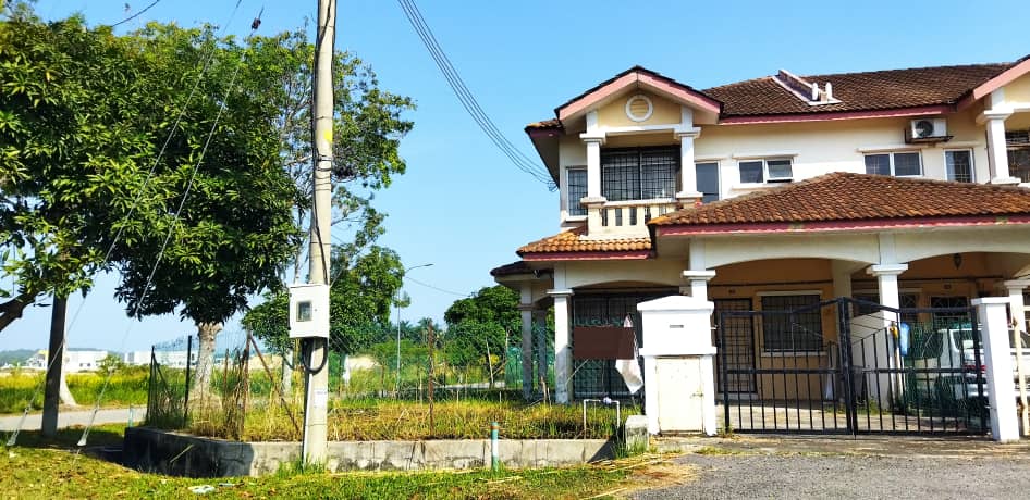 2 STOREY CORNER LOT PUNCAK ALAM