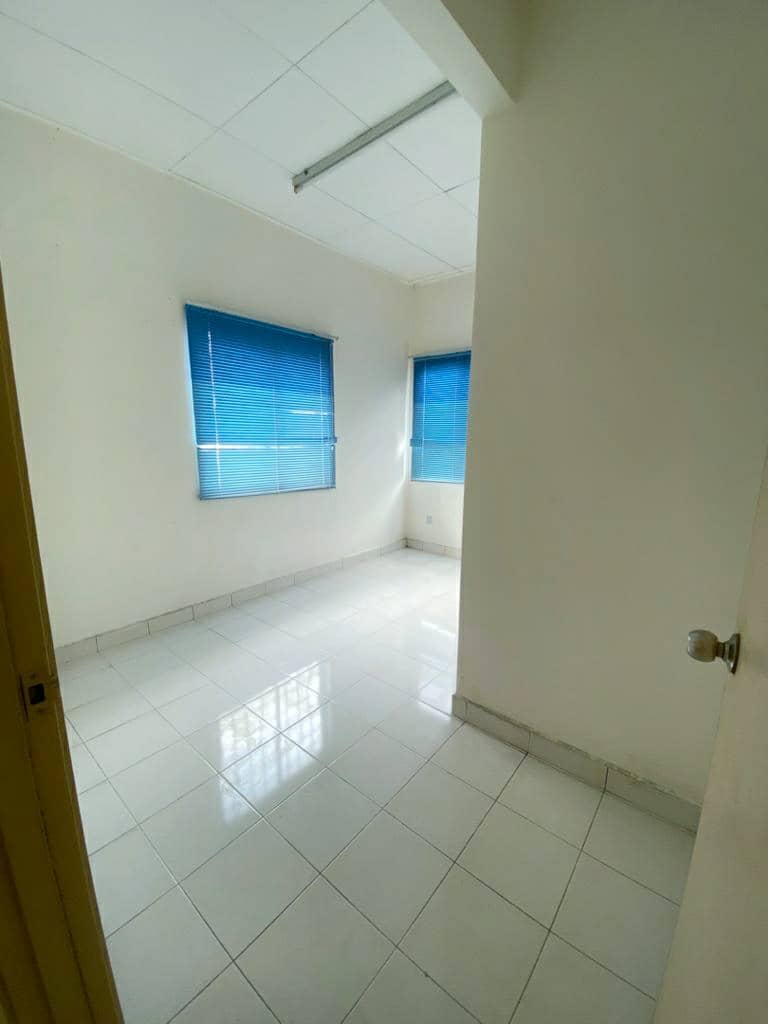2 STOREY CORNER LOT PUNCAK ALAM - photo 4