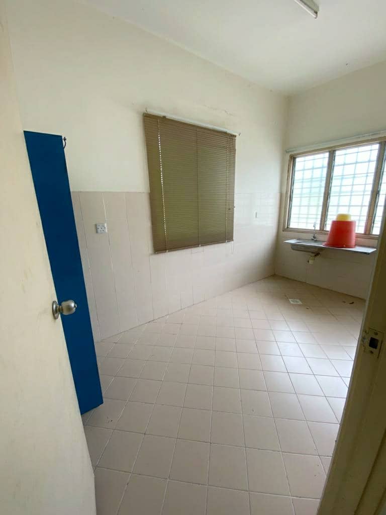 2 STOREY CORNER LOT PUNCAK ALAM - photo 6