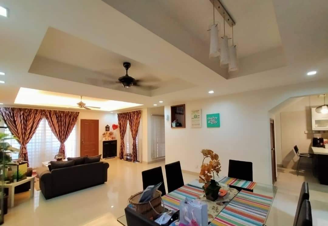 FREEHOLD 2 STOREY HOUSE, PUTRA HEIGHTS SUBANG JAYA - photo 2