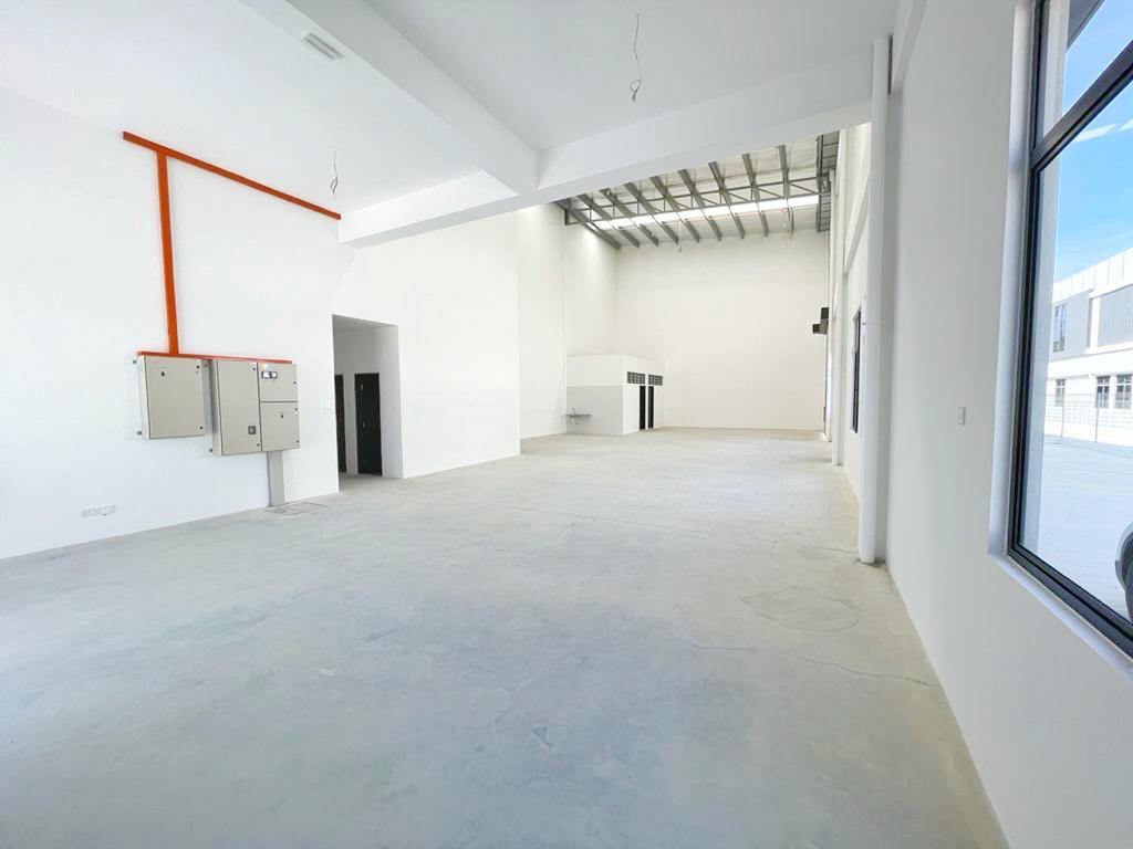 TERMURAH, CLUSTER TYPE 1 FACTORY, PUNCAK ALAM - photo 4