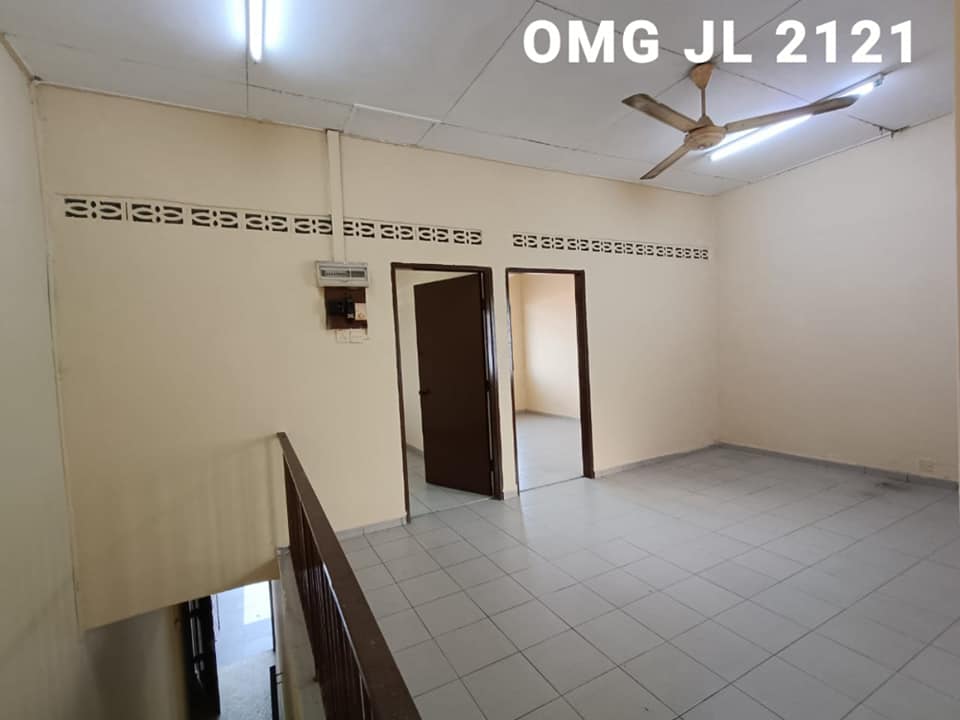 2 Storey Port Klang Near Tshing Nian - photo 9