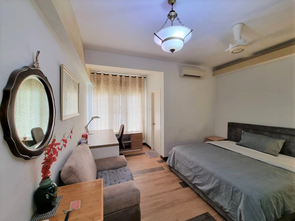 ampang putra 1250sf 3r2b ff 1cp 2400