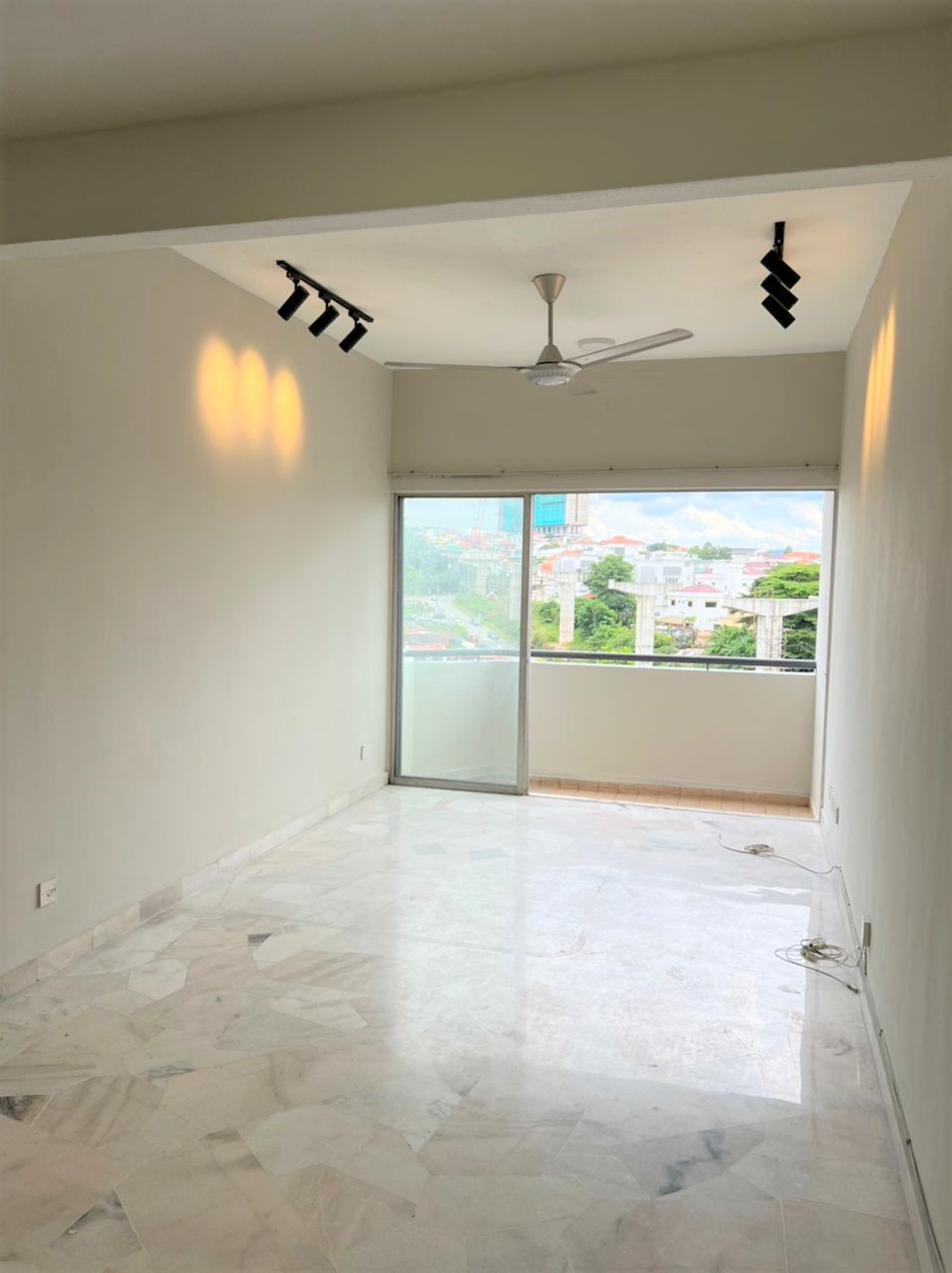 Villa Mewah 797 3R2B1C PF RM1100