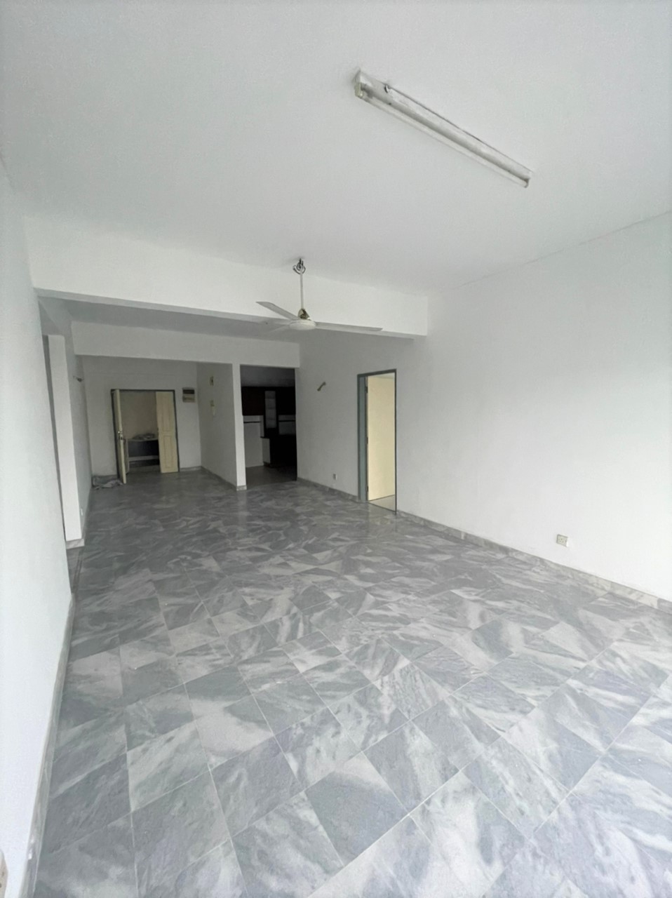greenpark 1367sf 3r2b pf 1cp 448k