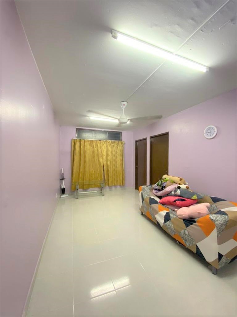 W430 PPR Sri Pantai 650sf 2r1b 1cp FF 1200