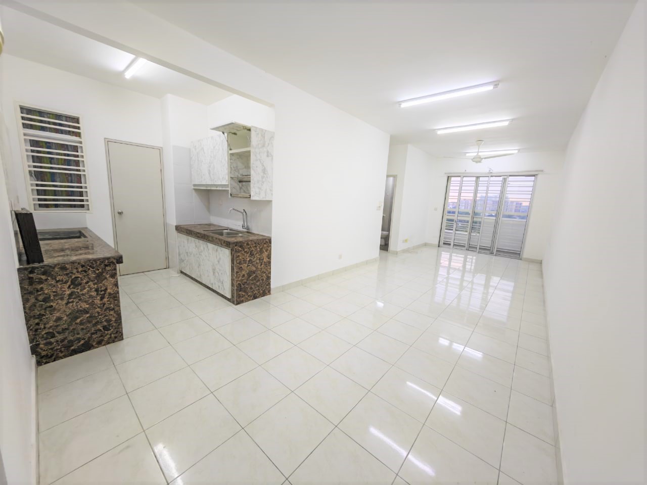 W0433 Bayu Andaman 1000 3R2B1C PF RM1400