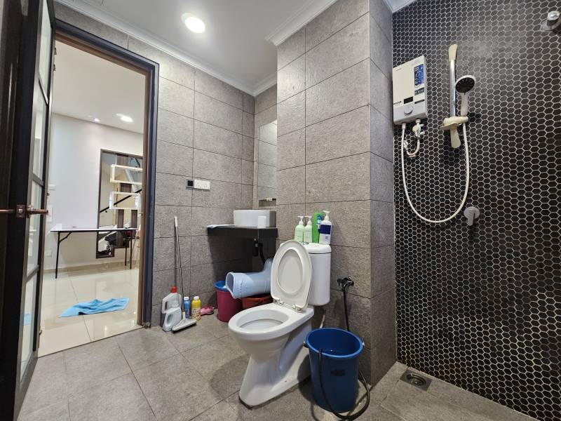 Kajang East 2 Sty Corner Renovation Unit - photo 4