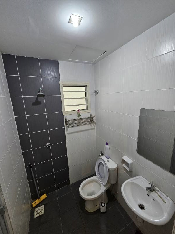 Fully Furnish 3 Storey Kaseh Height, Kajang East - photo 8