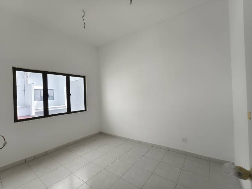Brand New 22x75 Full Loan 2 Sty House Setia Ecohil - photo 4