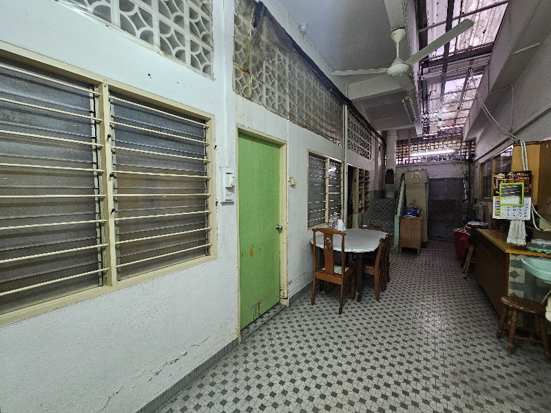 Seremban Jalan Seng Meng Lee 2 Sty House Freehold - photo 2