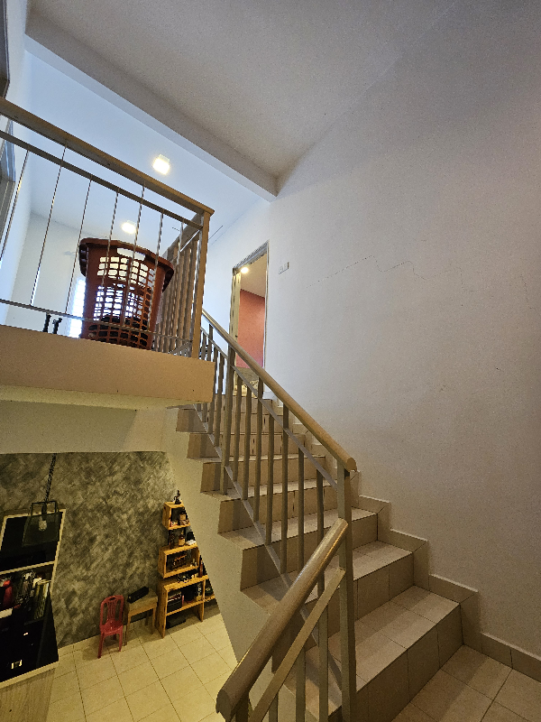 Hillpark 2 Sty House Endlot Rent, Fully Furnished, 4r3b,Gated and Guarded - photo 7