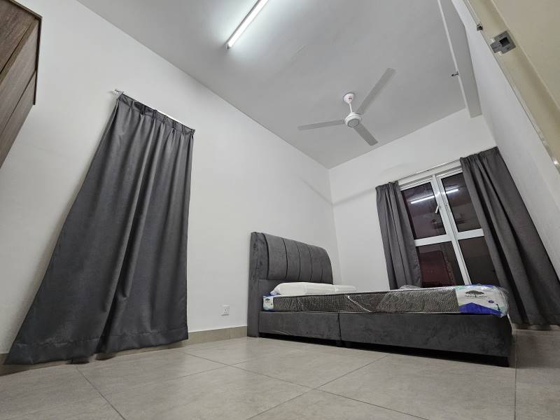 Near Ktm, Canopy Hill Kajang 2r1b Fully Furnish - photo 4