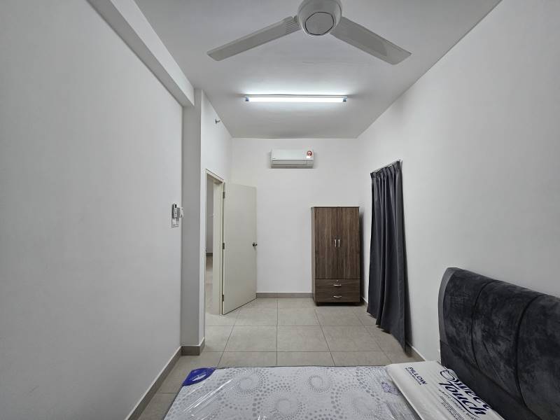 Near Ktm, Canopy Hill Kajang 2r1b Fully Furnish - photo 5