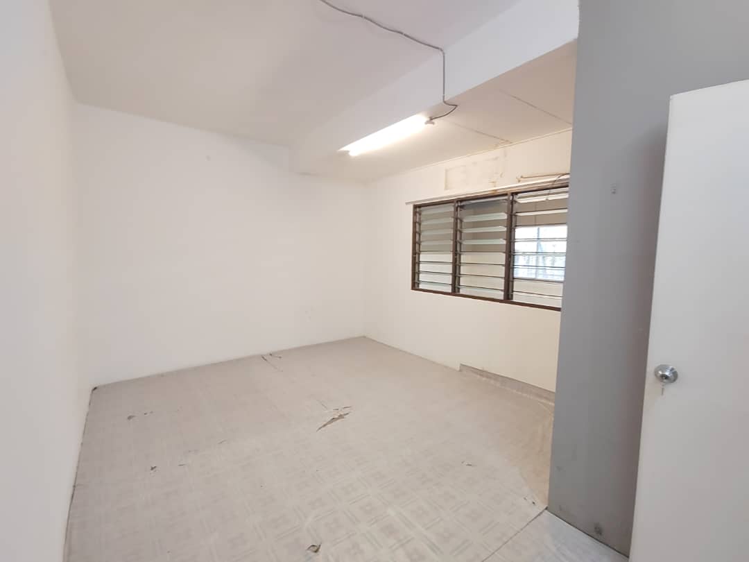 Taman Bukit Maluri Kepong - photo 12