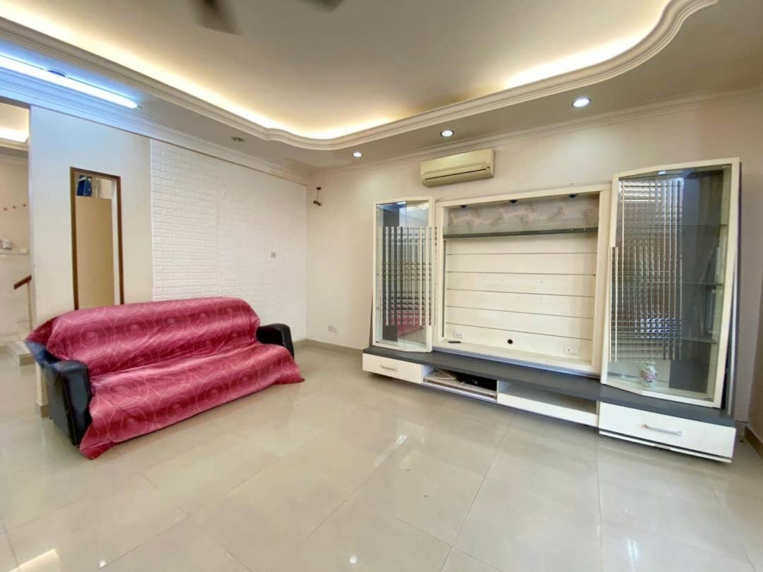 Taman Megah Kepong - photo 2