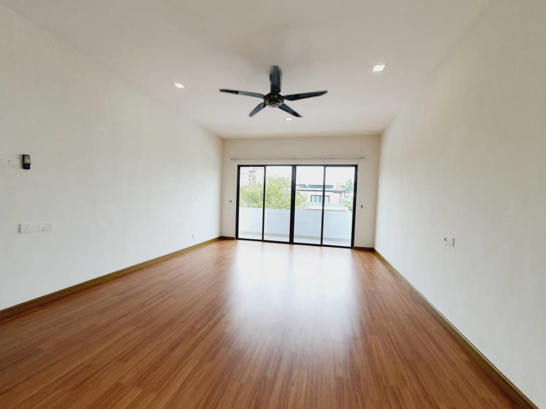 Semi Detached Kayumanis Garden Villa , Bangi - photo 5