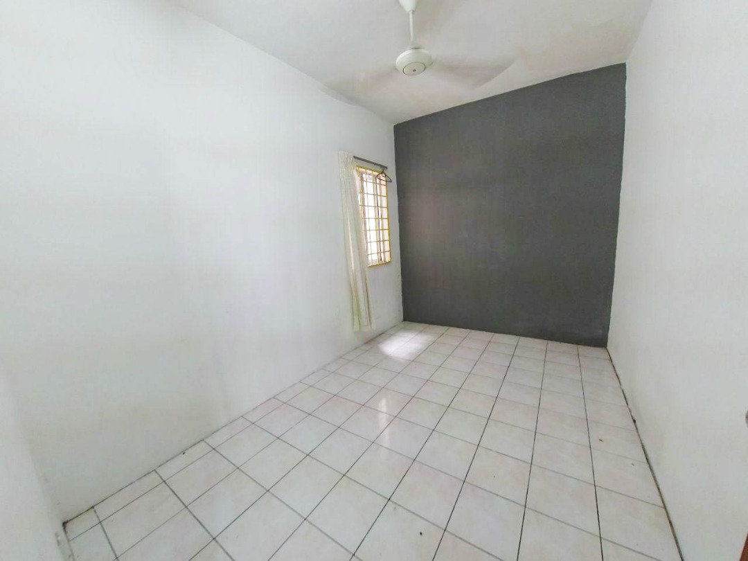 MERDEKA VILLA APARTMENT, AMPANG, STRATA READY - photo 4