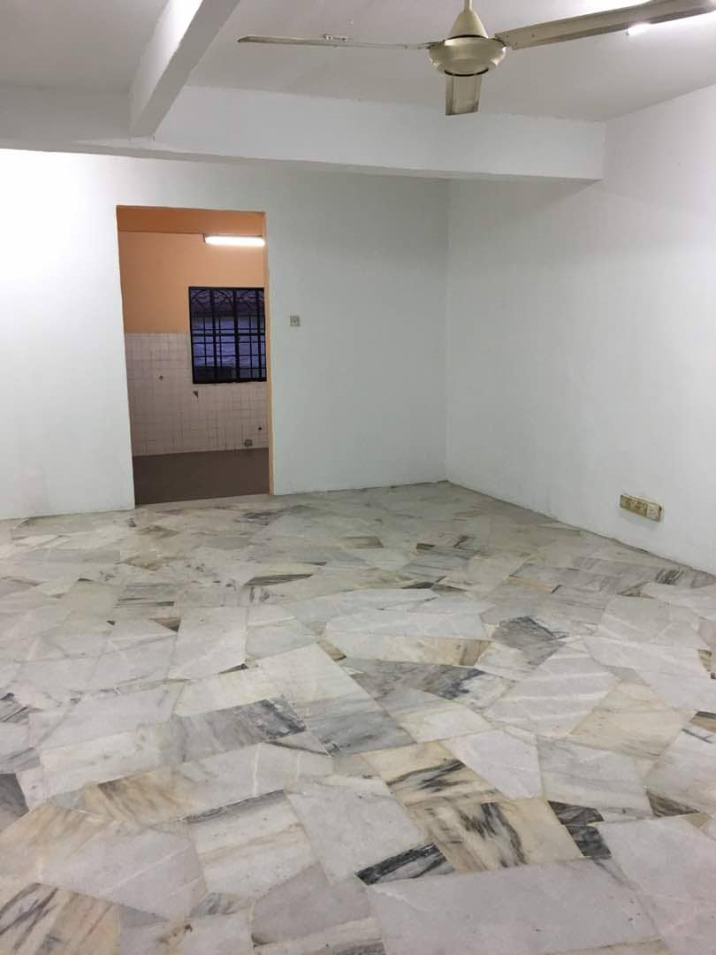 DOUBLE STOREY HOUSE COUNTRY HOMES RAWANG, GOMBAK - photo 2