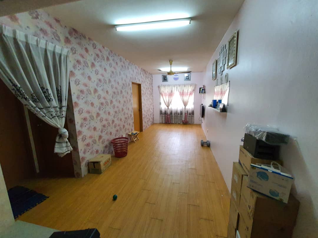 Apartment Taman Tropika Kampung Sungai Tangkas - photo 2
