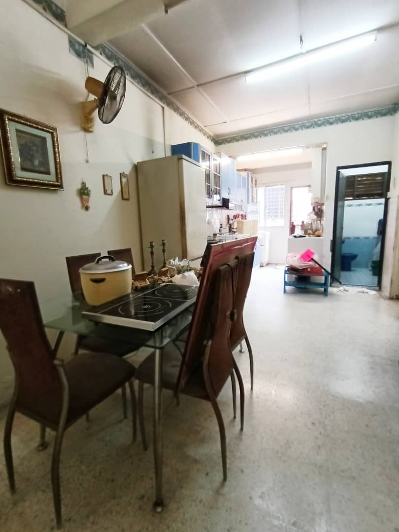Single Storey Terrace House Taman Sentosa, Klang - photo 3