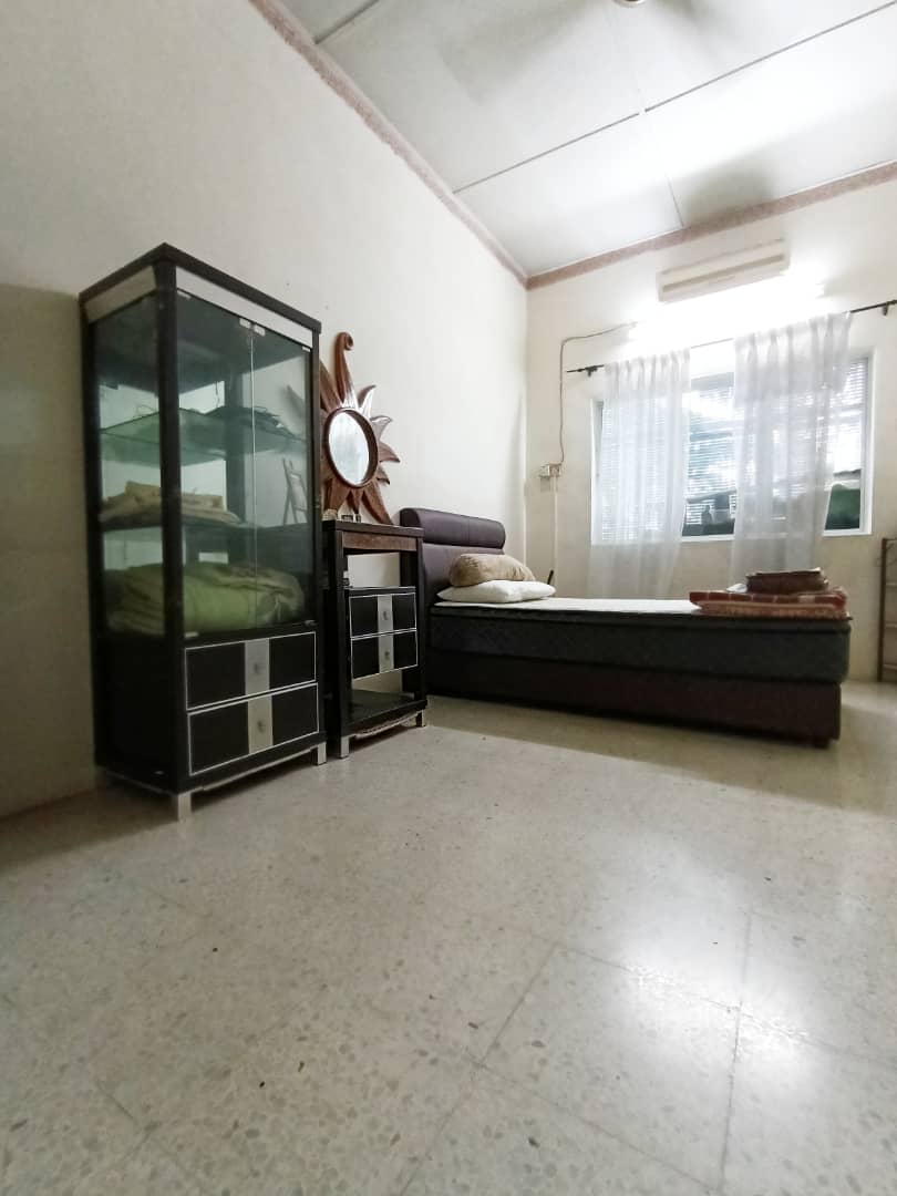 Single Storey Terrace House Taman Sentosa, Klang - photo 5