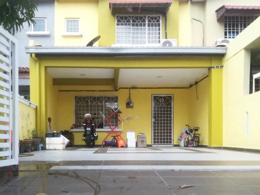Two Storey House Bandar Tasik Puteri