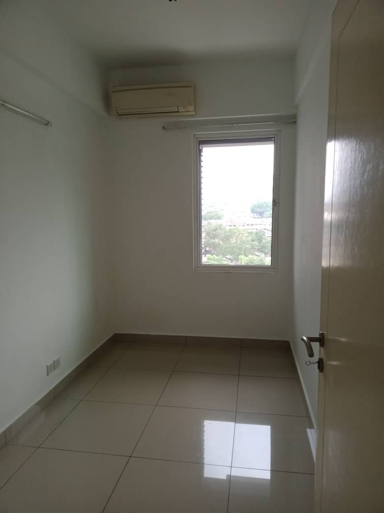 Tiara Mutiara Service Apartment - photo 4