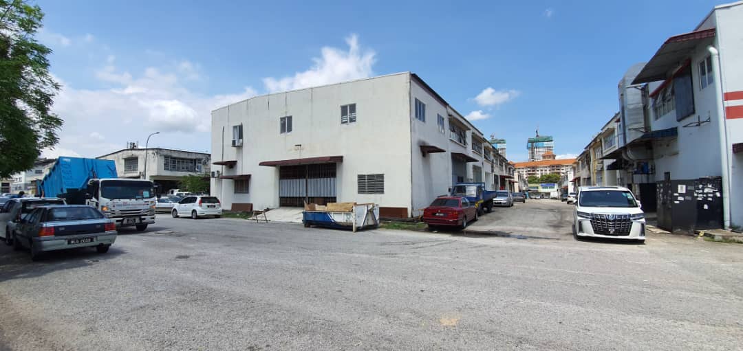Pusat Bandar Puchong - photo 7