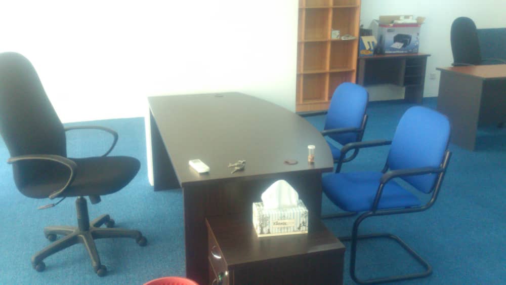One South Mall Office - photo 5