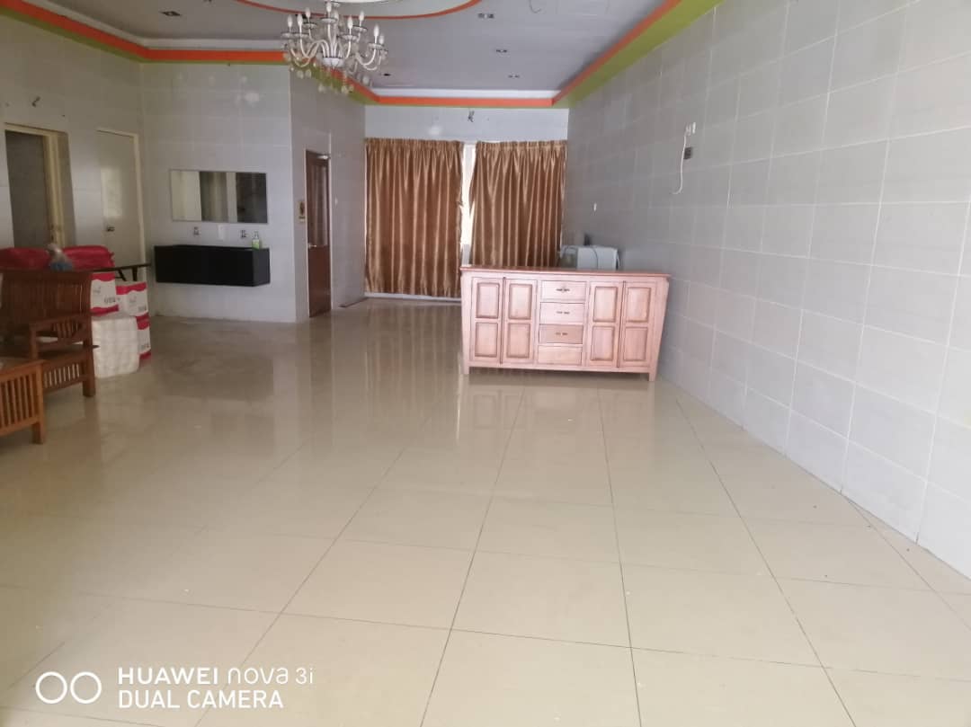 Pusat Perdagangan One Puchong - photo 3