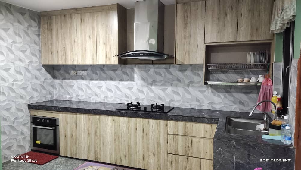 Taman Tasik Puchong Double Storey House - photo 2