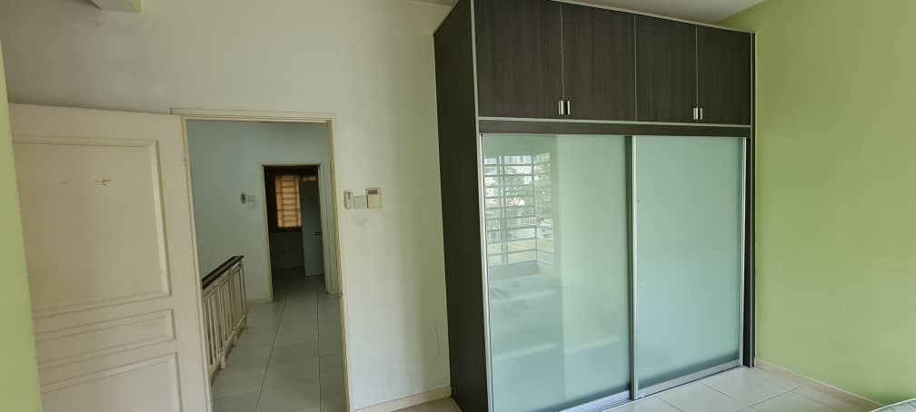 Taman Dalpinia 16 Sierra Puchong Double Storey - photo 4