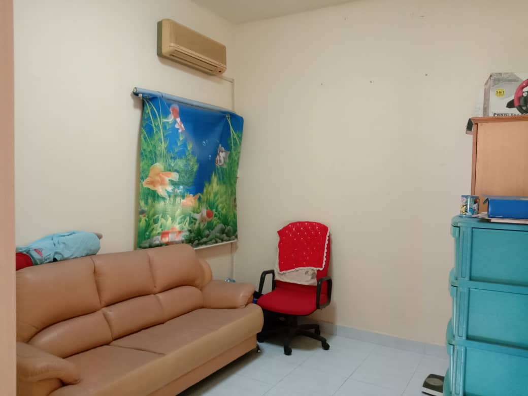 Taman Puchong Prima Double Storey Corner House - photo 4