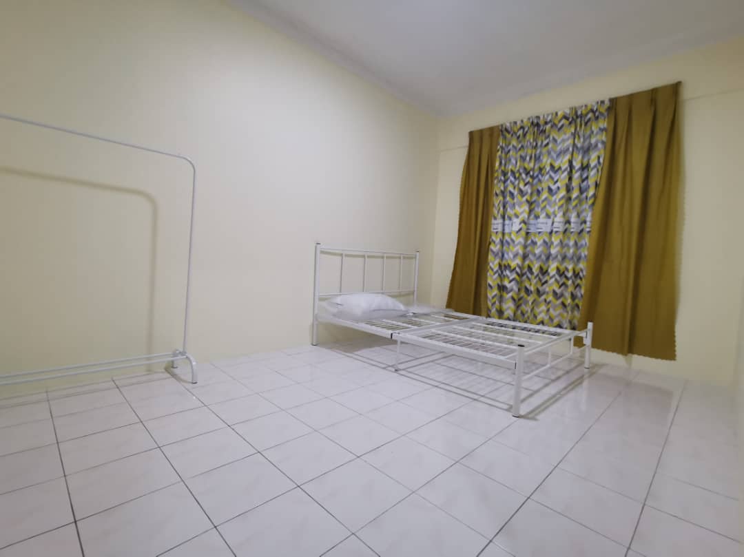 Vista Pinggiran Apartment Taman Equine - photo 4