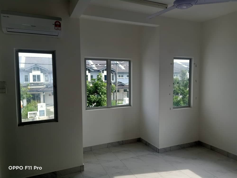 Idaman Warisan Double Storey Puncak Alam - photo 5