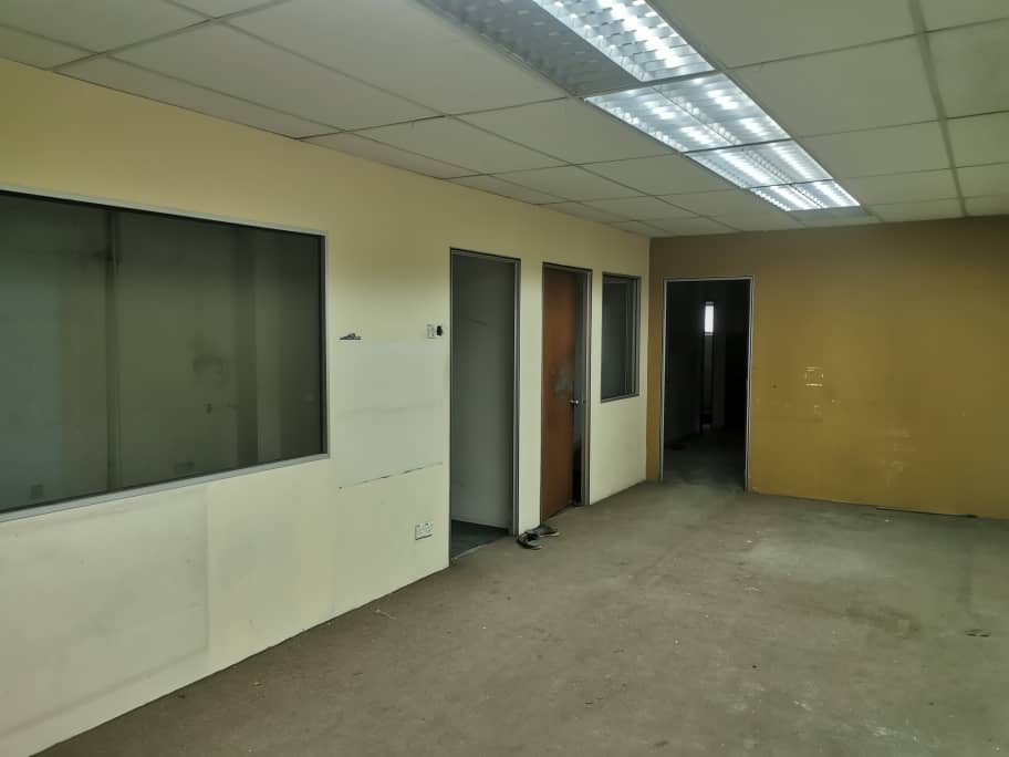 Bandar Puchong Link Shop To Rent - photo 4
