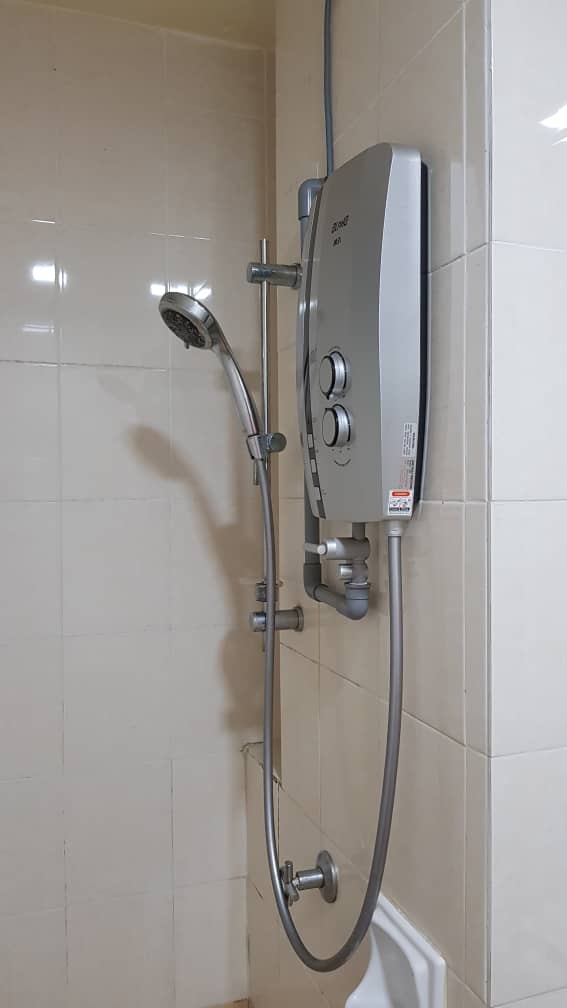 Aman Heights Condominium Bukit Serdang - photo 6