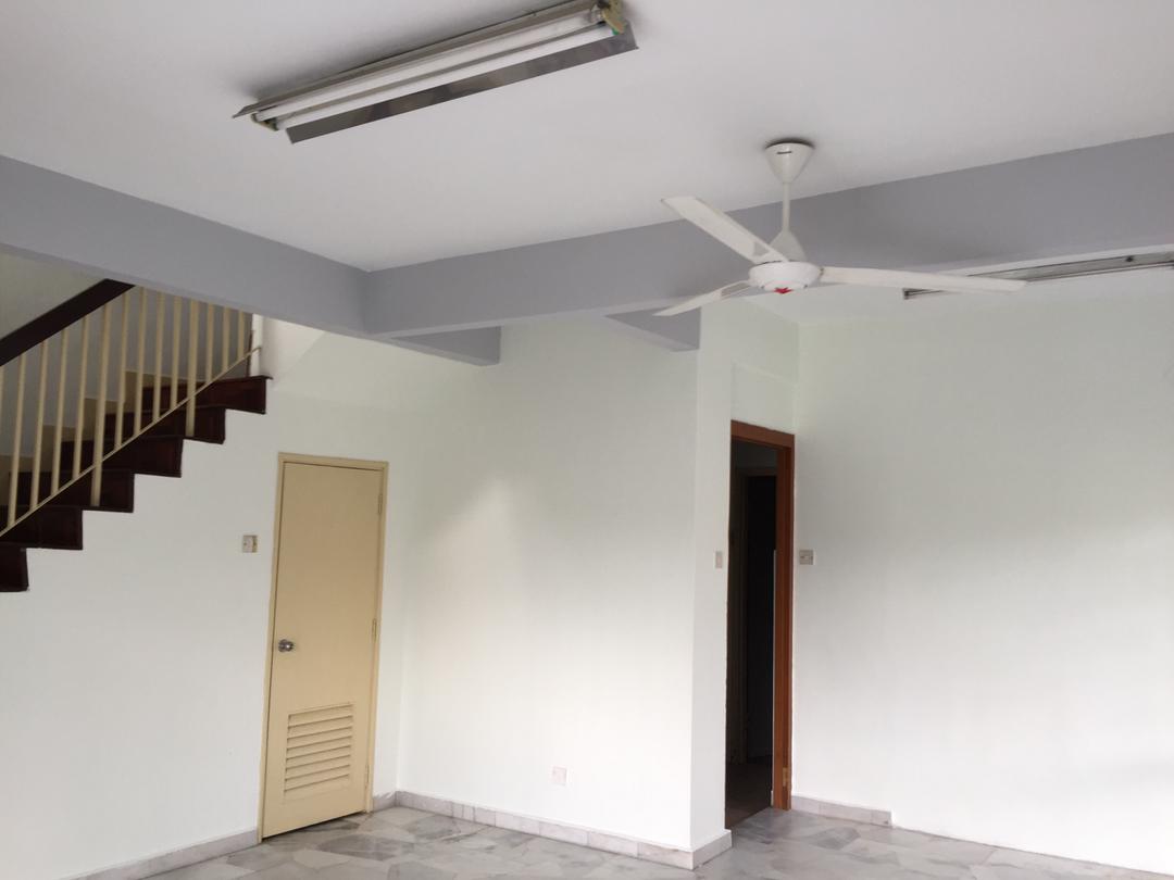 USJ 13 Double Storey House - photo 3