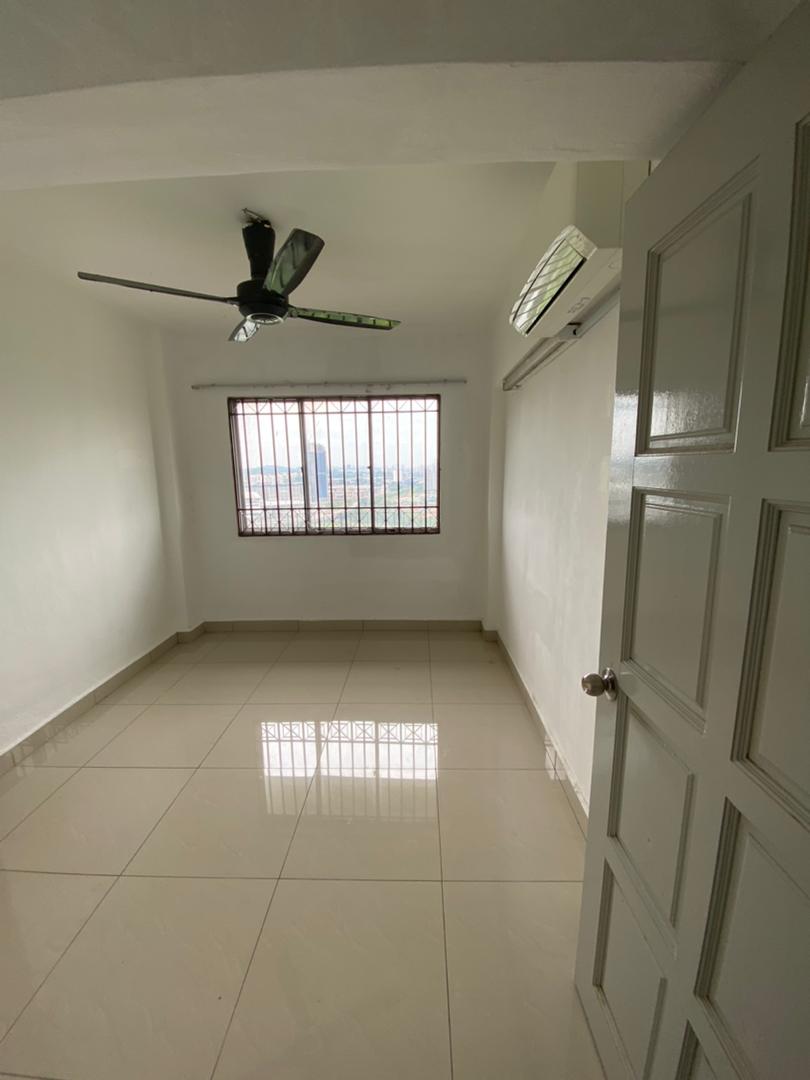 Winner Court B Apartmemt Taman Desa Petaling - photo 3