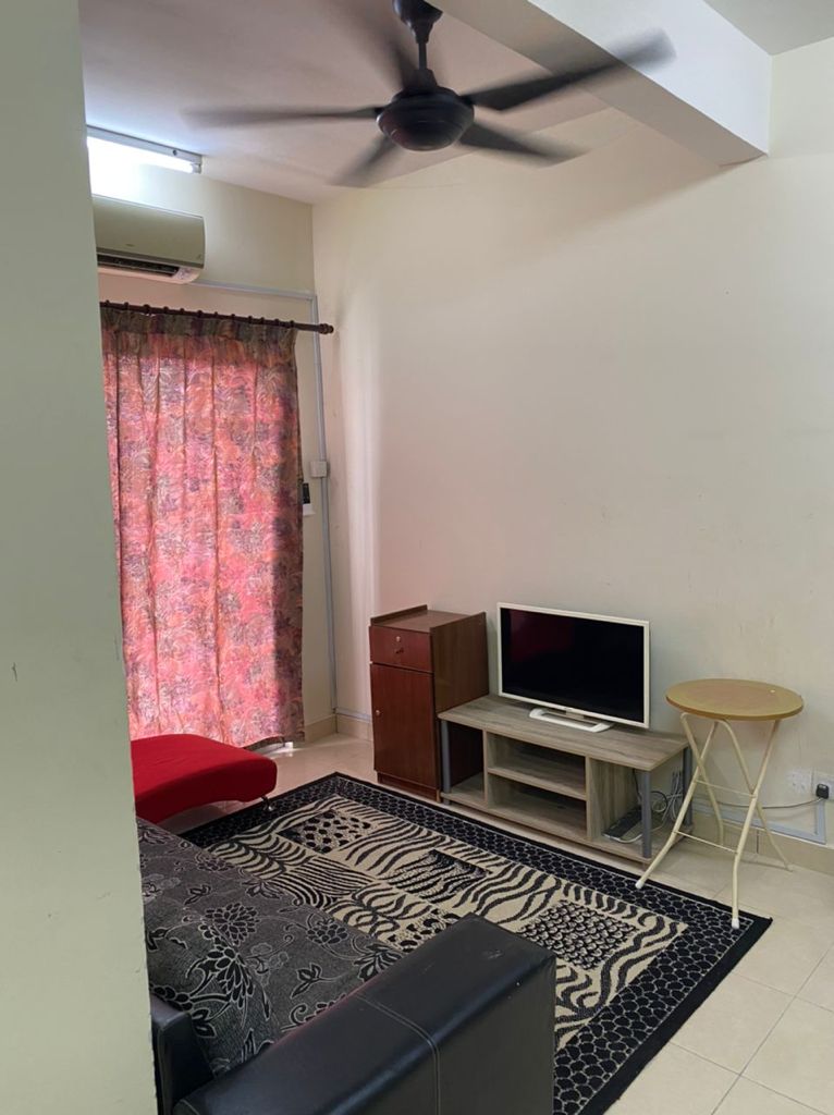 Suria Tropika Apartment Seri Kembangan - photo 2