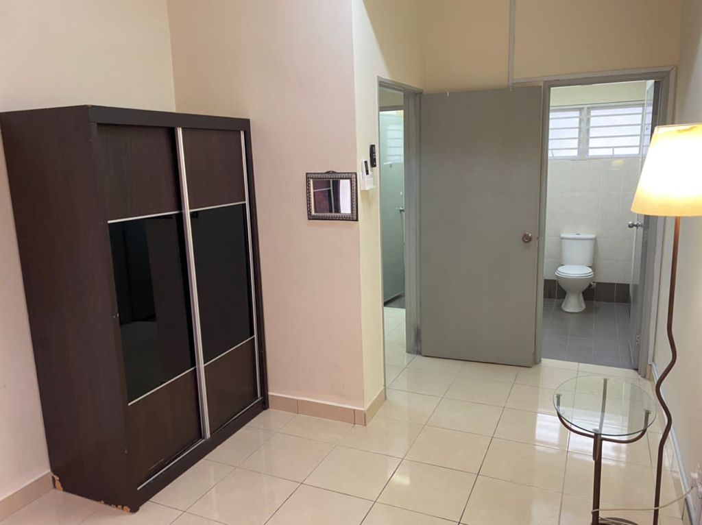 Suria Tropika Apartment Seri Kembangan - photo 6